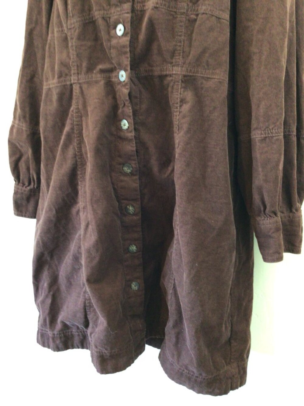 3/$10💕 Madewell Brown Corduroy Long Sleeve Button Down Midi Dress - Picture 3 of 6